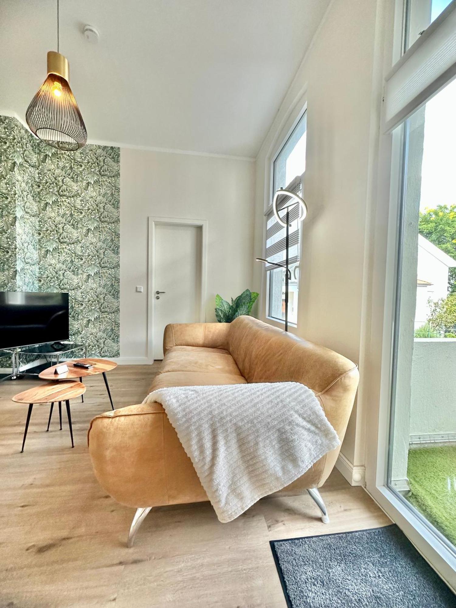 Exklusives City-Apartment Im Herzen Oldenburgs Mit Balkon Und Parkplatz A36 Luaran gambar