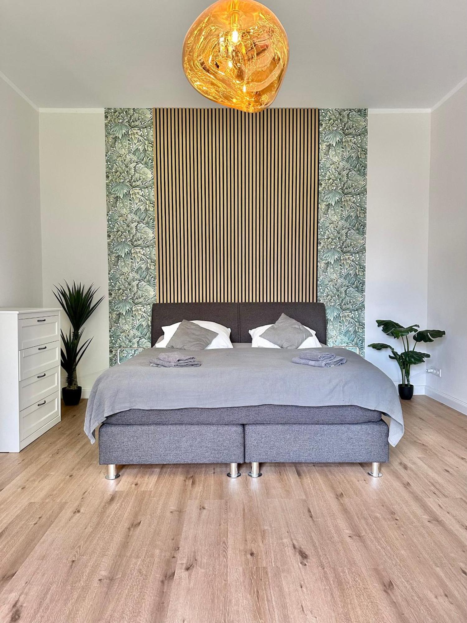 Exklusives City-Apartment Im Herzen Oldenburgs Mit Balkon Und Parkplatz A36 Luaran gambar